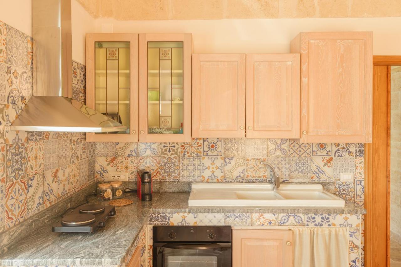 Casolare Lodedo Aparthotel Ceglie Messapica Ngoại thất bức ảnh