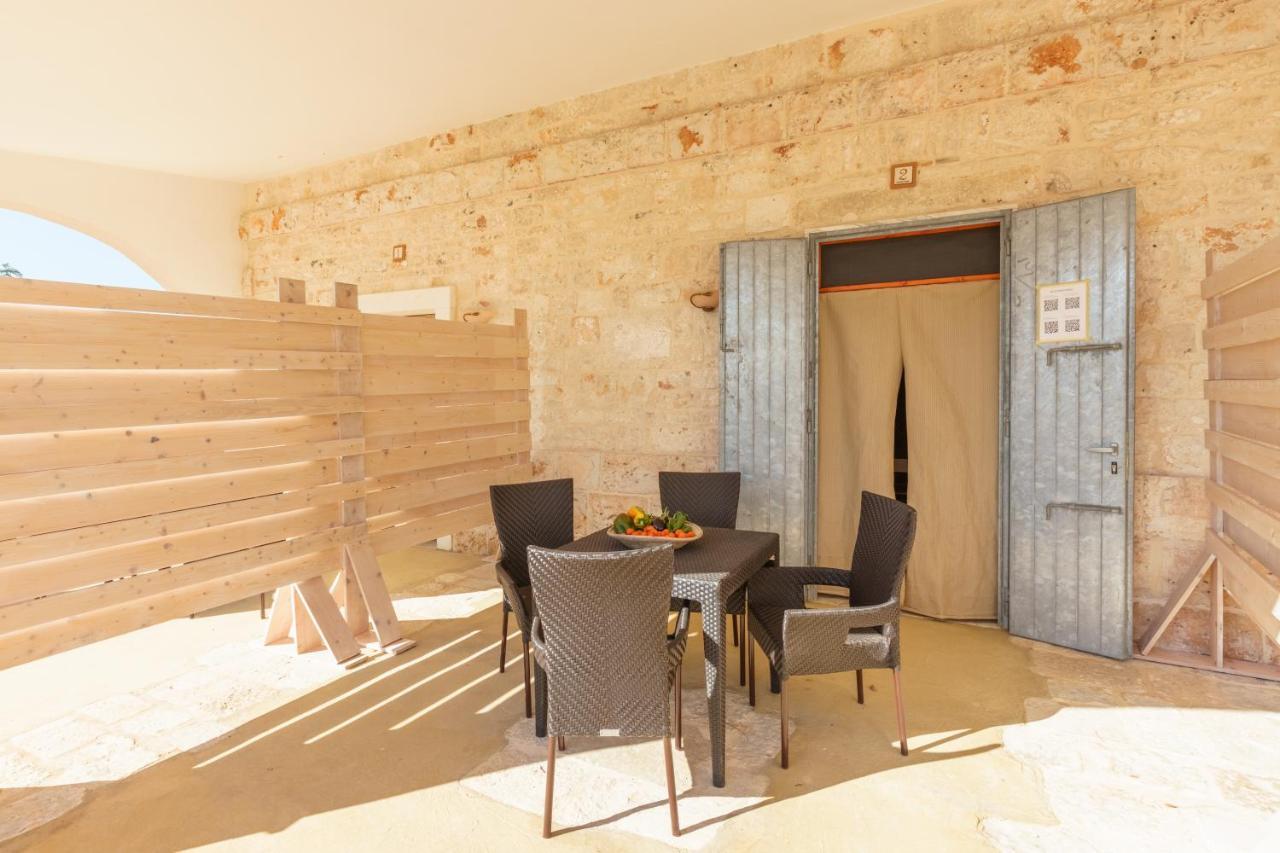 Casolare Lodedo Aparthotel Ceglie Messapica Ngoại thất bức ảnh